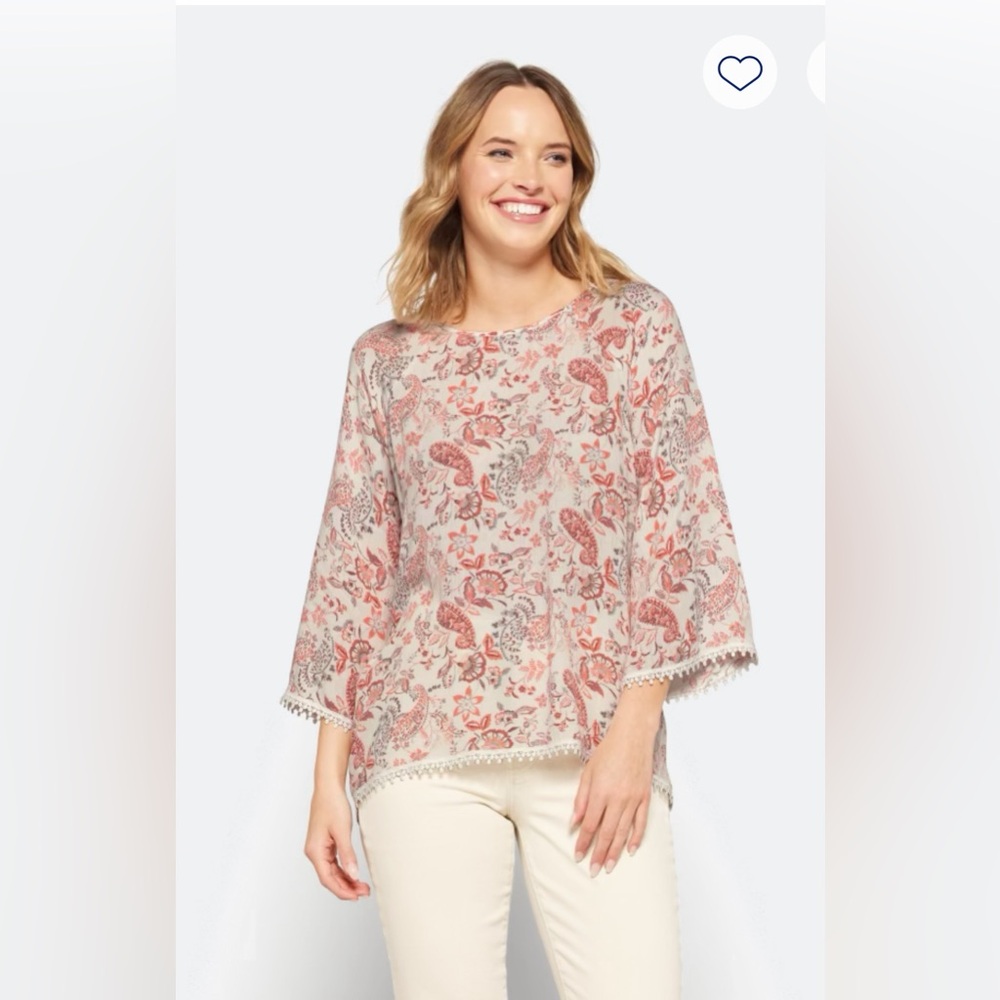 Crochet detail knit tunic top